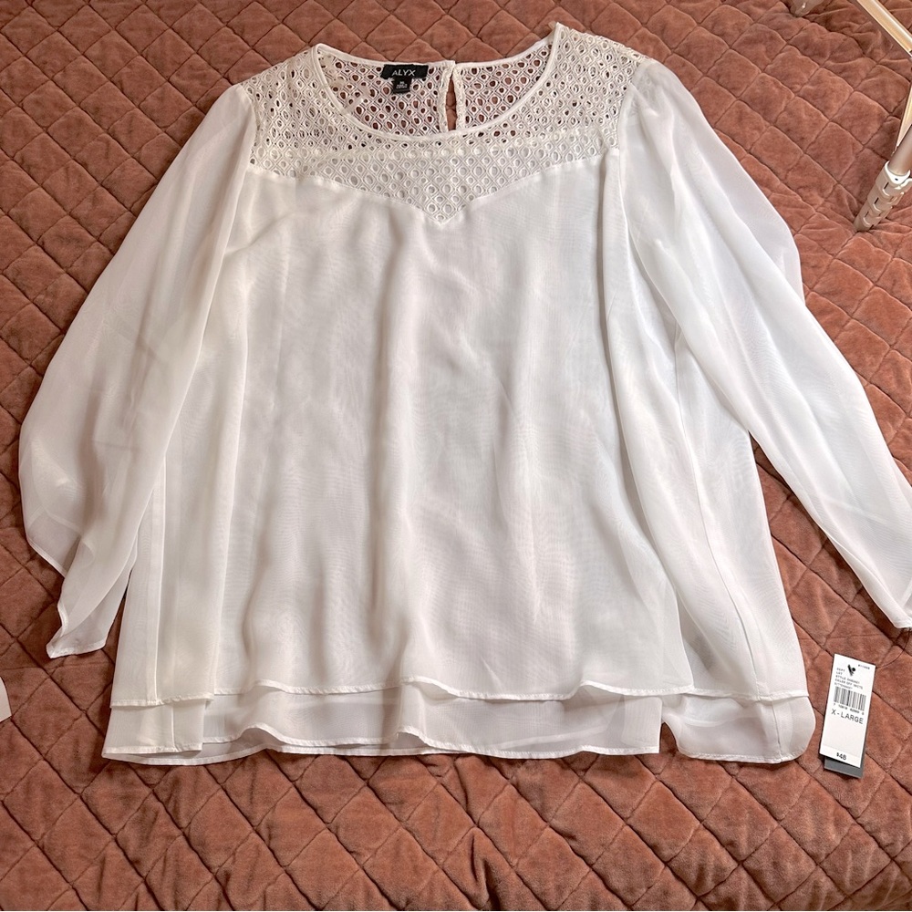 NWT Elegant White Lace Women's Top